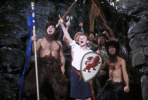 Analyzing the Performance of the 1988 Lion, the Witch, and the Wardrobe Cast